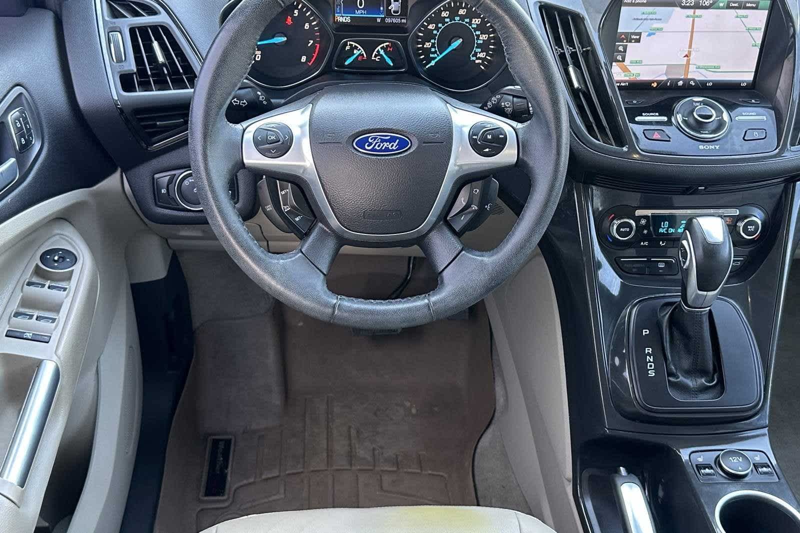 2014 Ford Escape Titanium 17