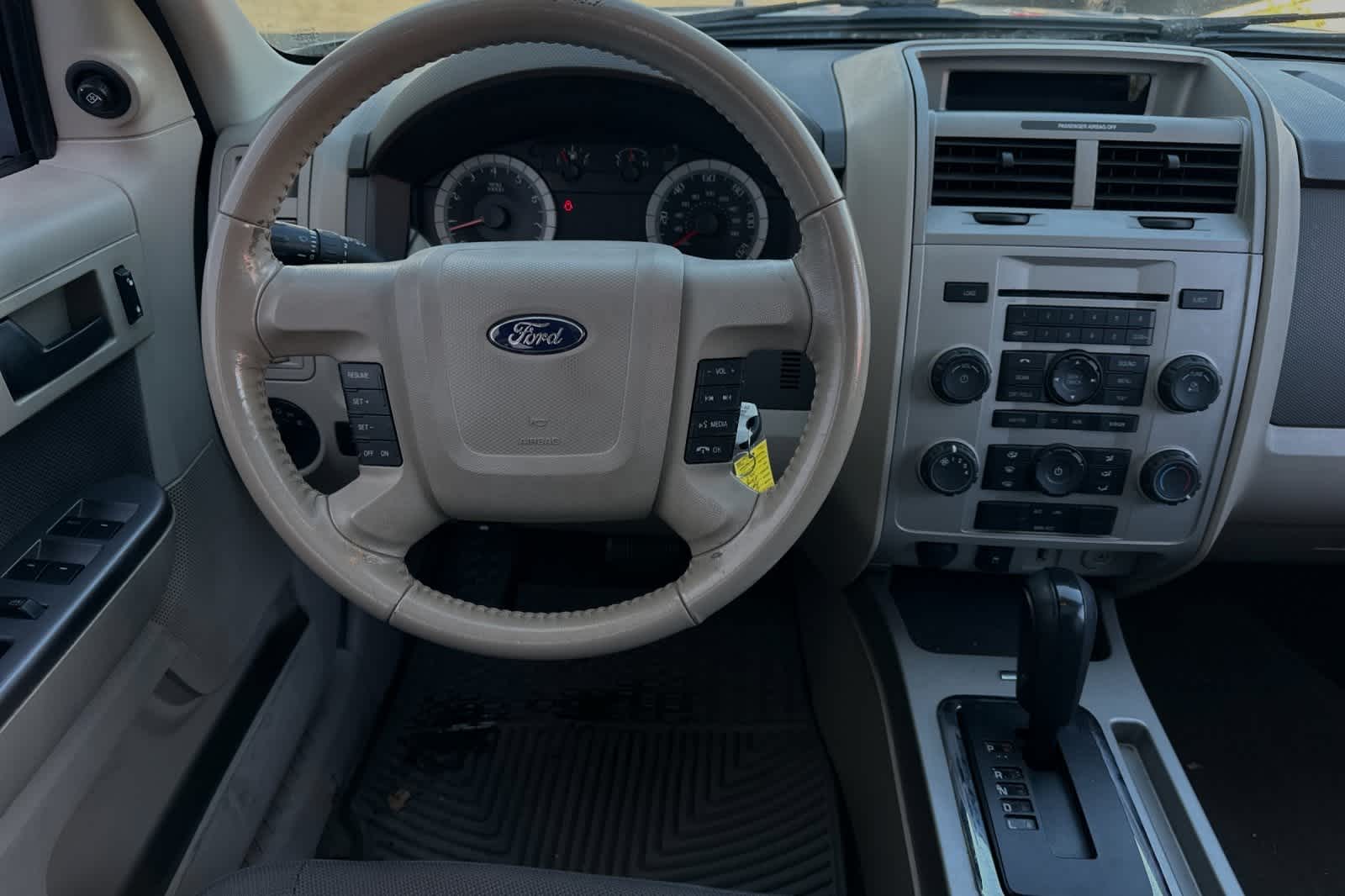 2009 Ford Escape XLT 17