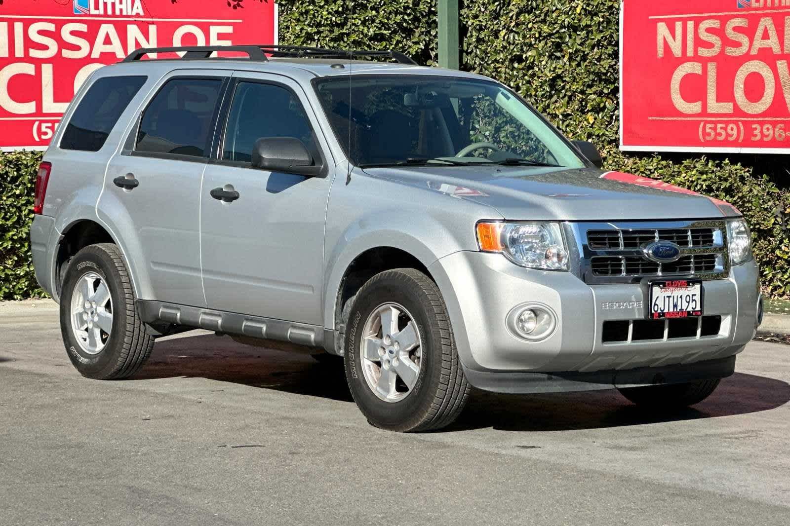 2009 Ford Escape XLT 10