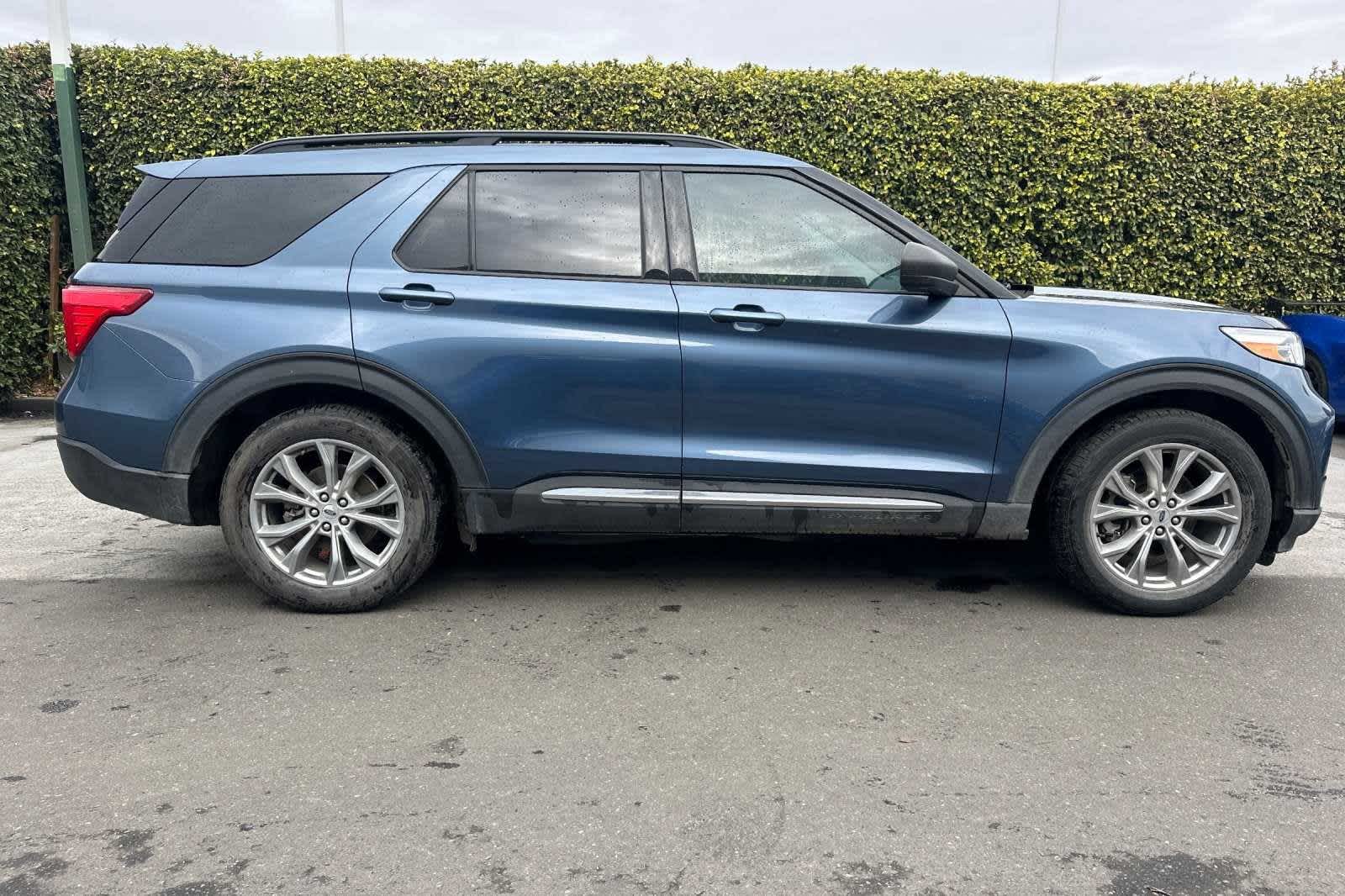 2020 Ford Explorer XLT 9