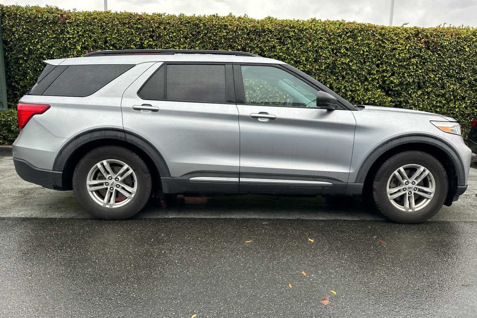 2021 Ford Explorer XLT 9