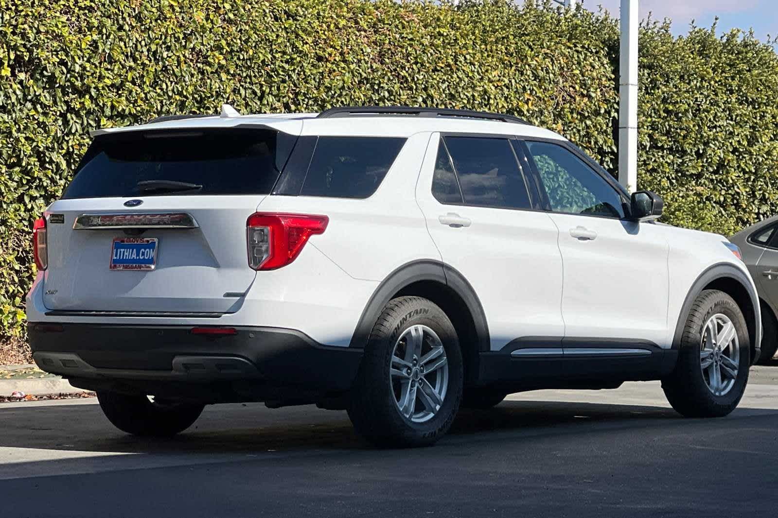 2020 Ford Explorer XLT 3