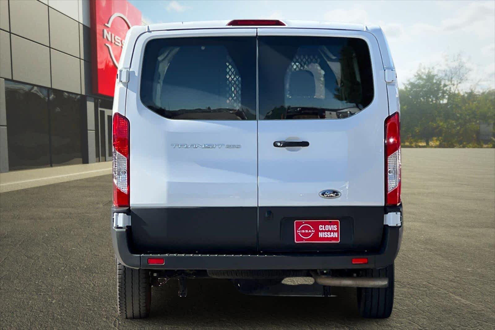 2023 Ford Transit Cargo Van photo 7