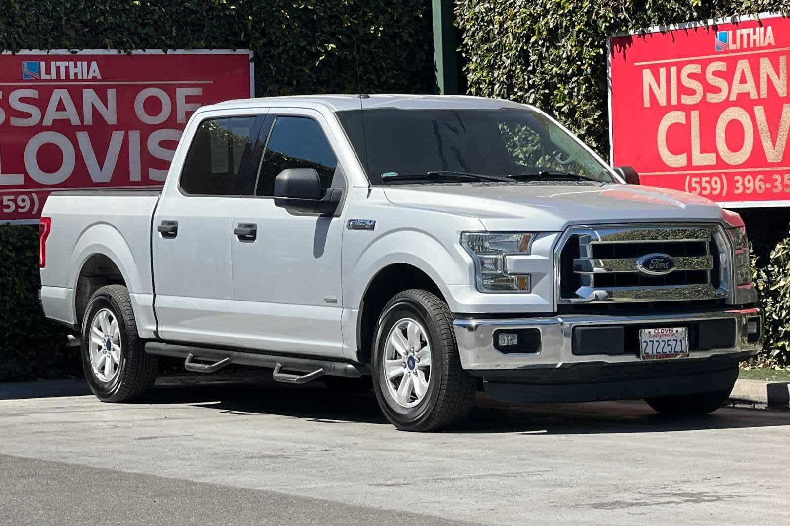 2016 Ford F-150 XLT 2WD SuperCrew 145 10