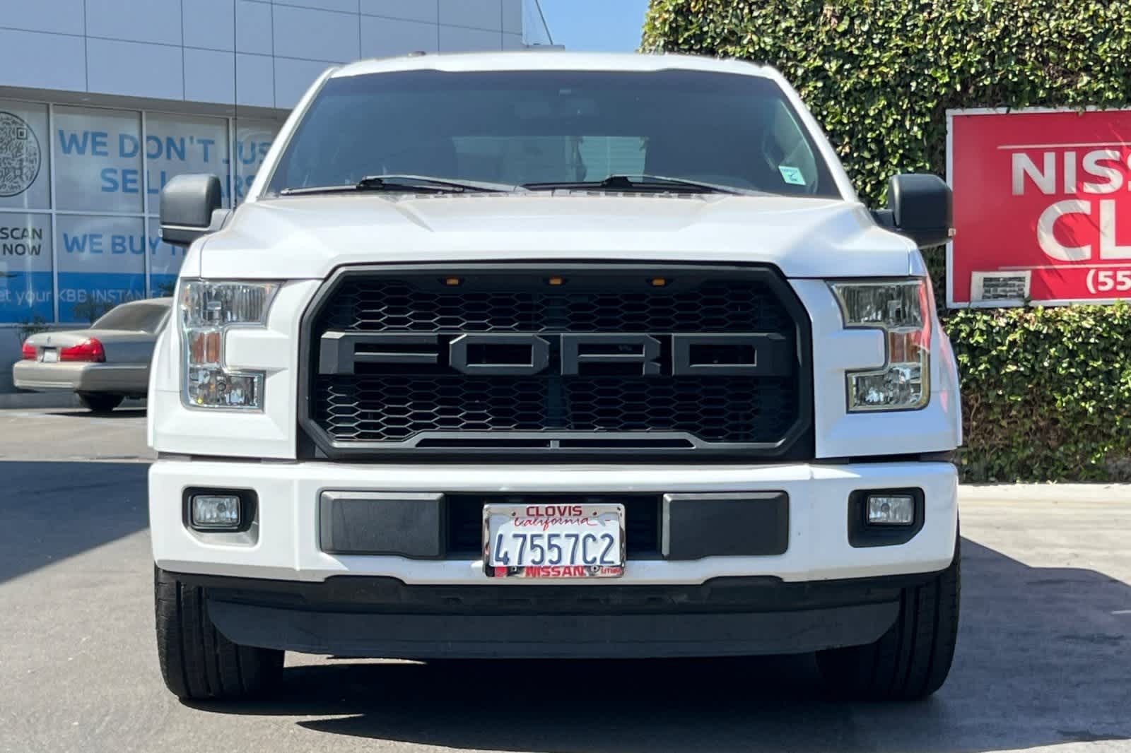 2016 Ford F-150 XLT 2WD SuperCrew 145 11