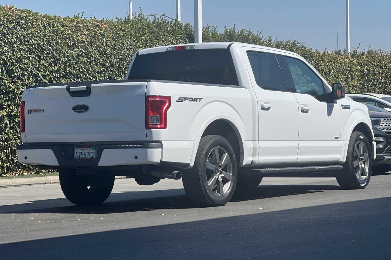 2016 Ford F-150 XLT 2WD SuperCrew 145 3