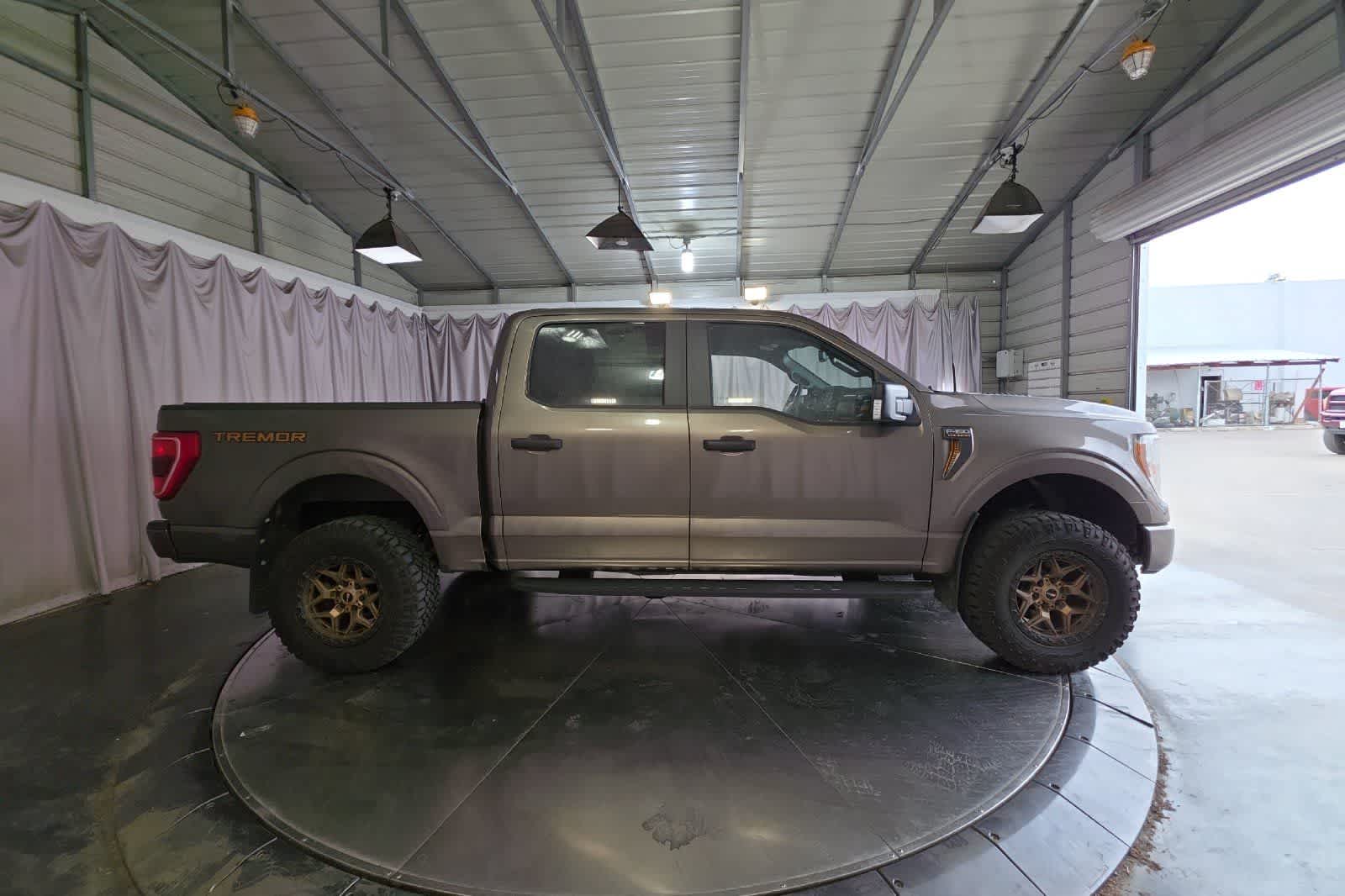 2021 Ford F-150 Tremor - Photo 9