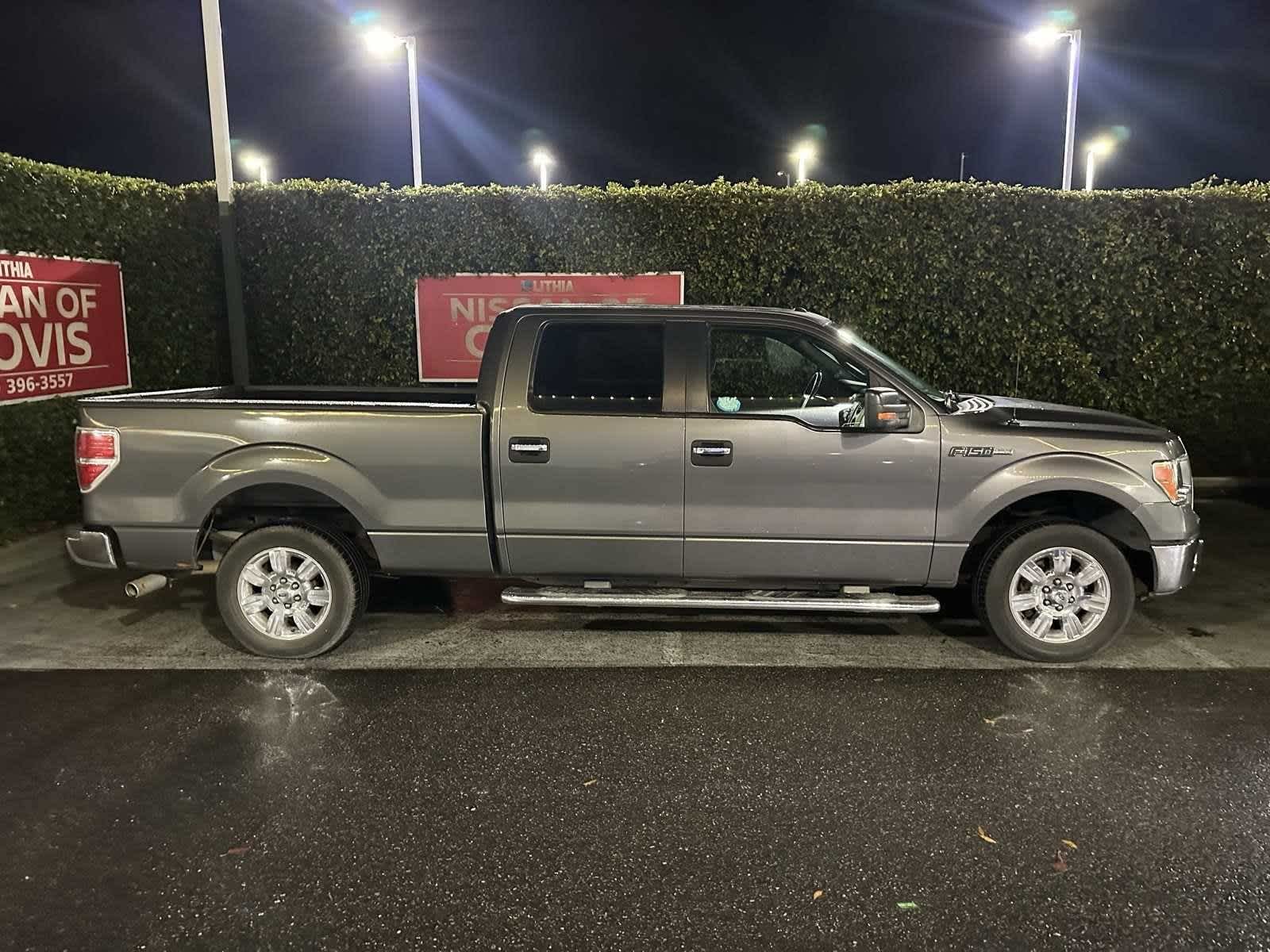 2012 Ford F-150 XLT 2WD SuperCrew 157 8