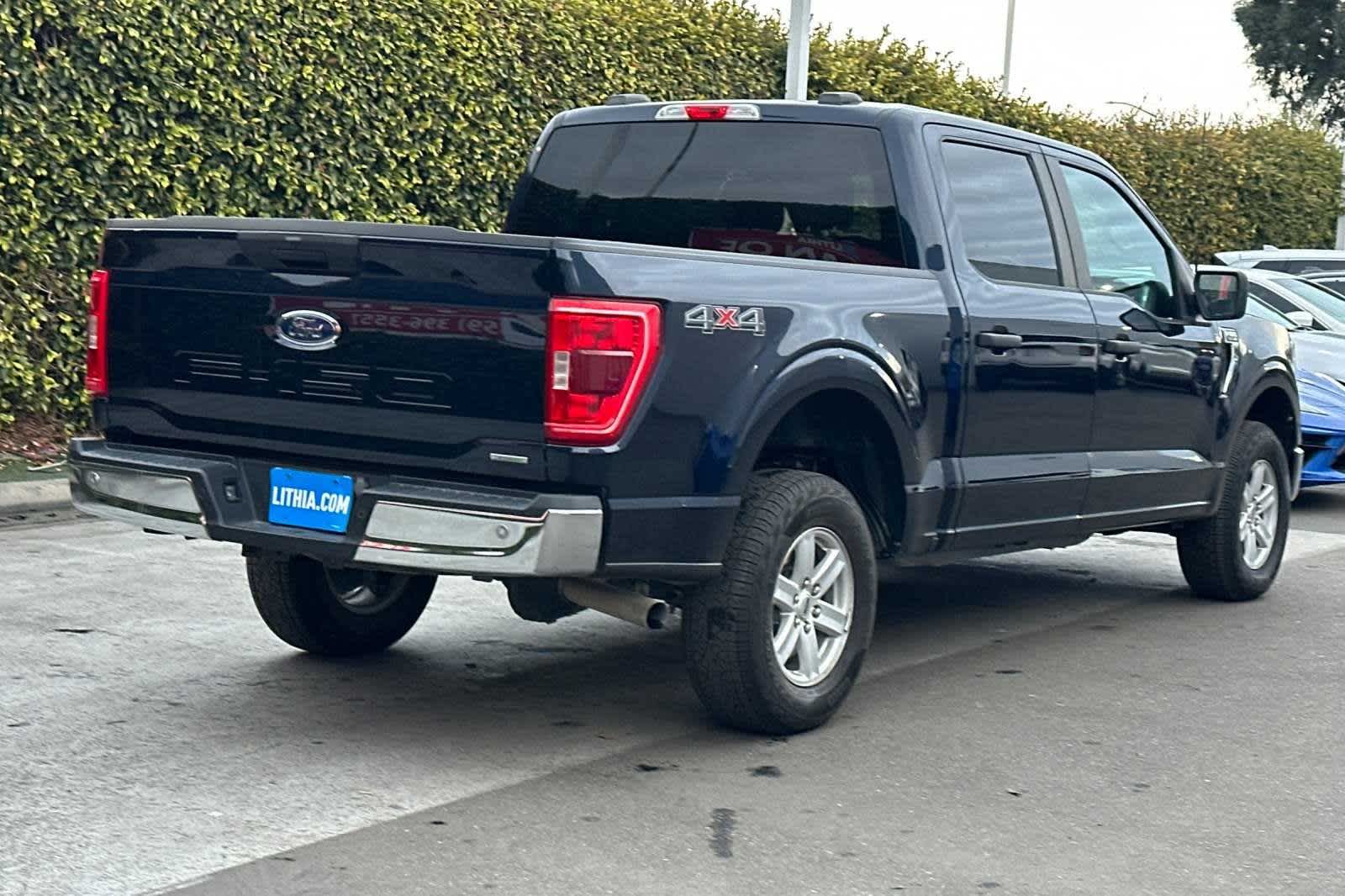 2023 Ford F-150 XLT 4WD SuperCrew 5.5 Box 3