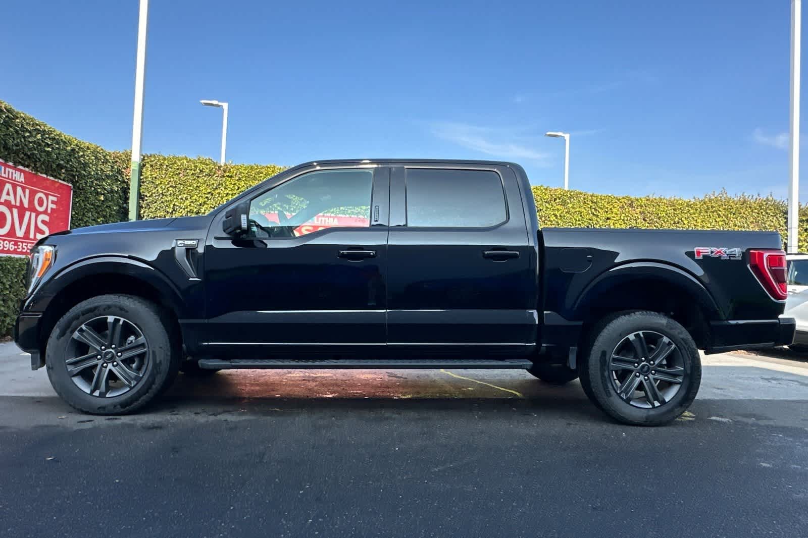 2023 Ford F-150 XLT 4WD SuperCrew 5.5 Box 6