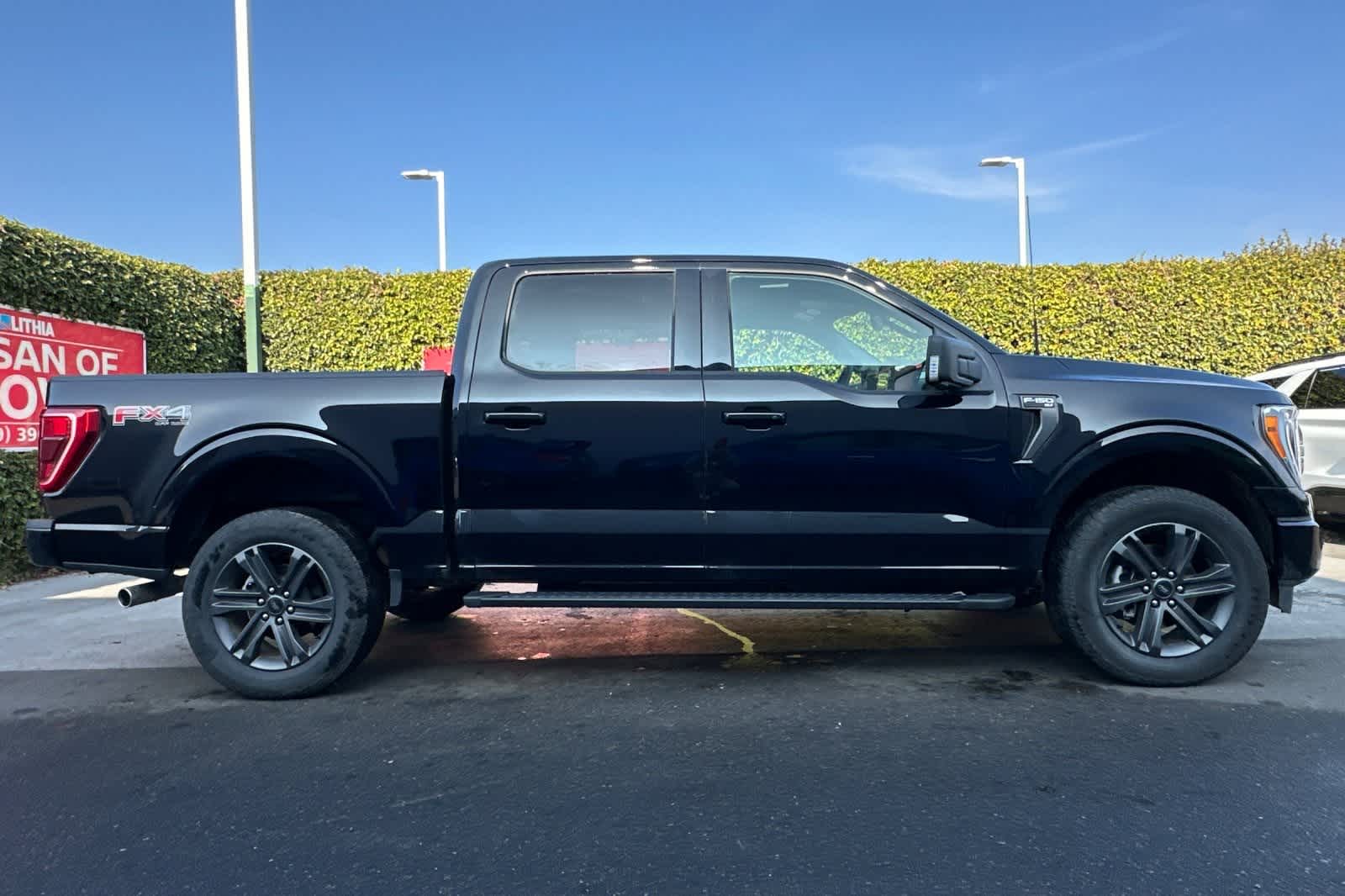 2023 Ford F-150 XLT 4WD SuperCrew 5.5 Box 9