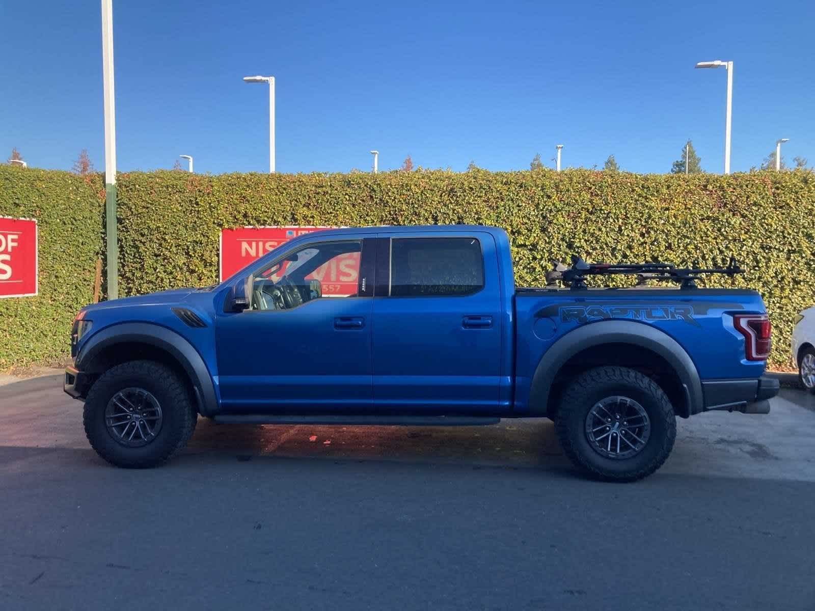 2019 Ford F-150 Raptor 4WD SuperCrew 5.5 Box 4