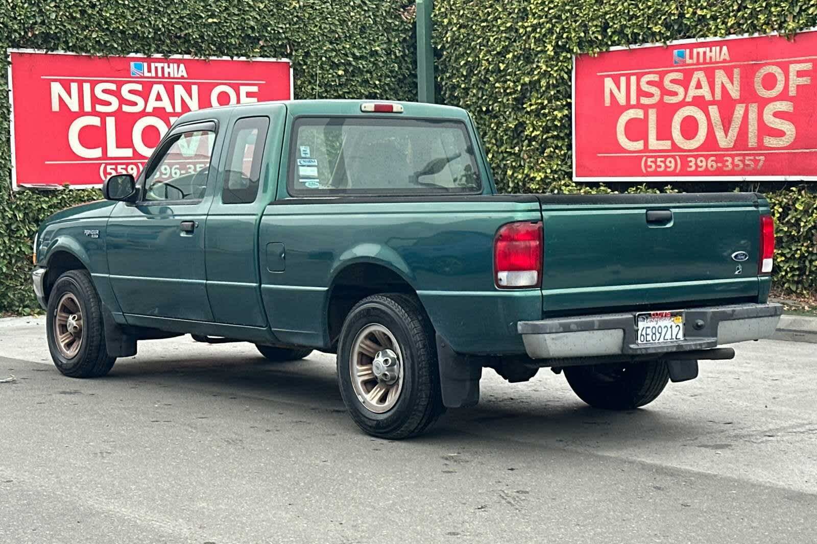 2000 Ford Ranger XLT Supercab 126 WB 7