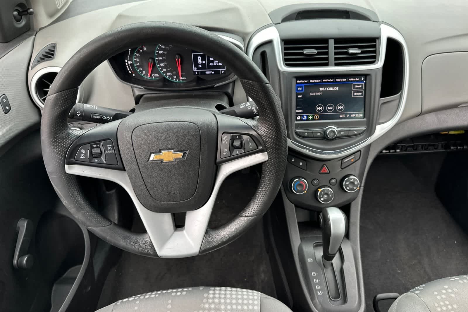 2020 Chevrolet Sonic LT 17