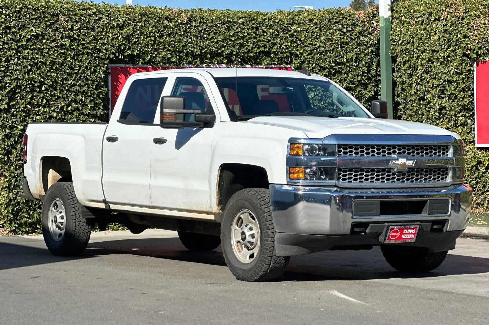 2019 Chevrolet Silverado 2500HD Work Truck 4WD Crew Cab 153.7 10