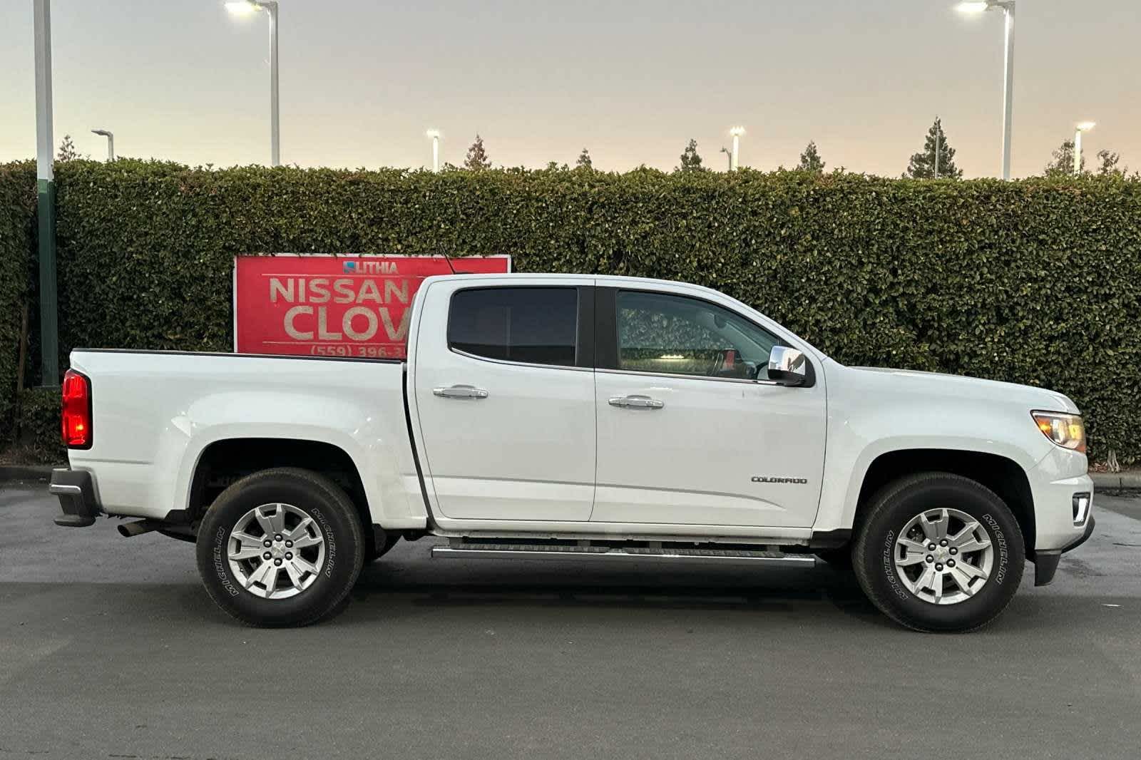 2017 Chevrolet Colorado 2WD LT Crew Cab 128.3 9