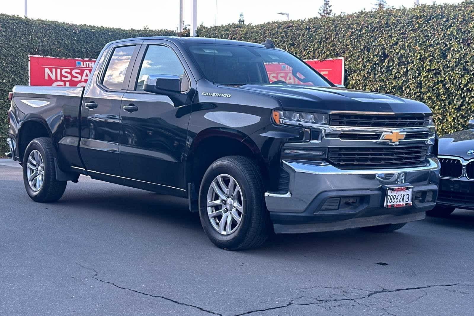 2020 Chevrolet Silverado 1500 LT 4WD Double Cab 147 10