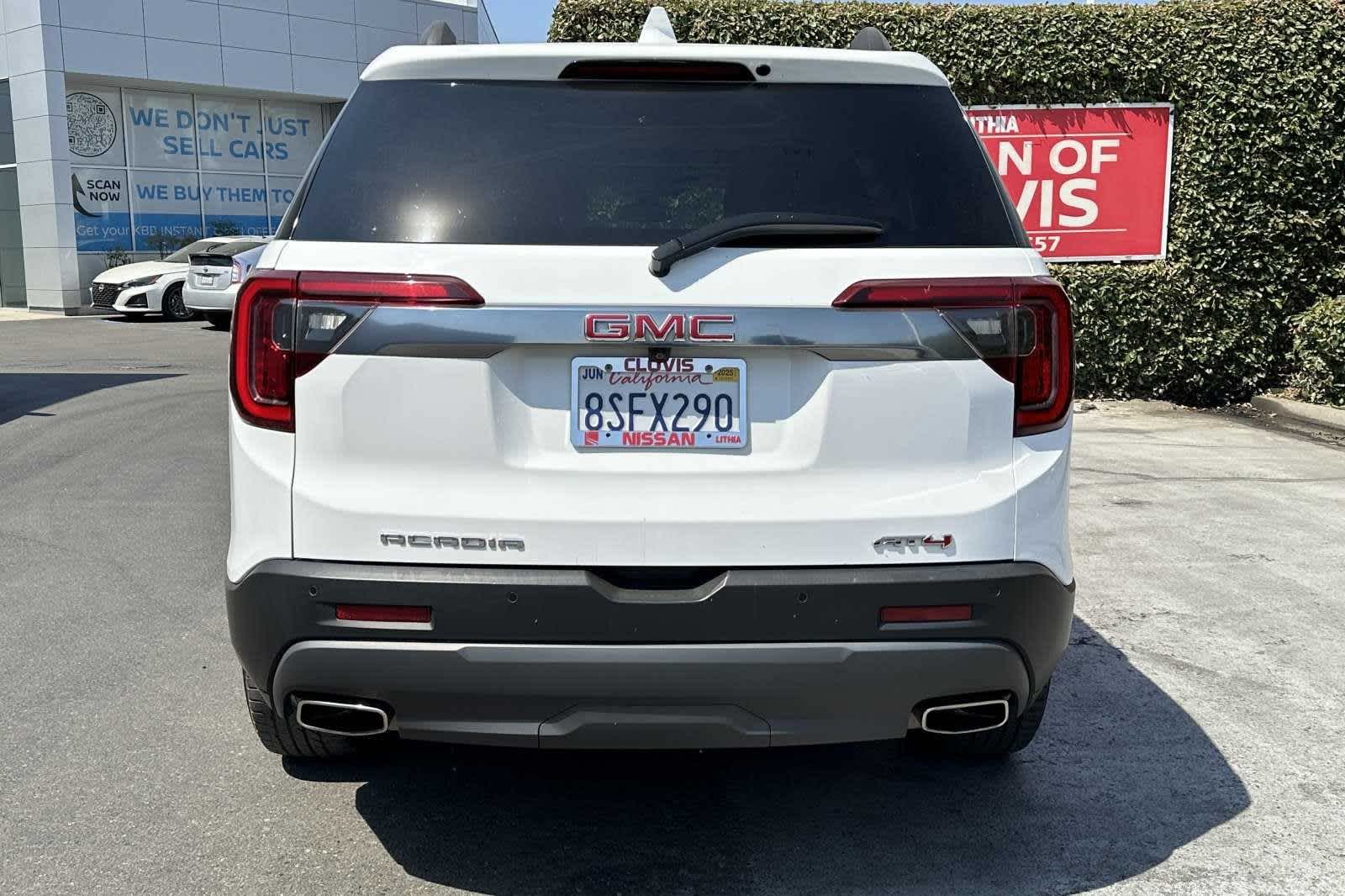 2020 GMC Acadia AT4 8