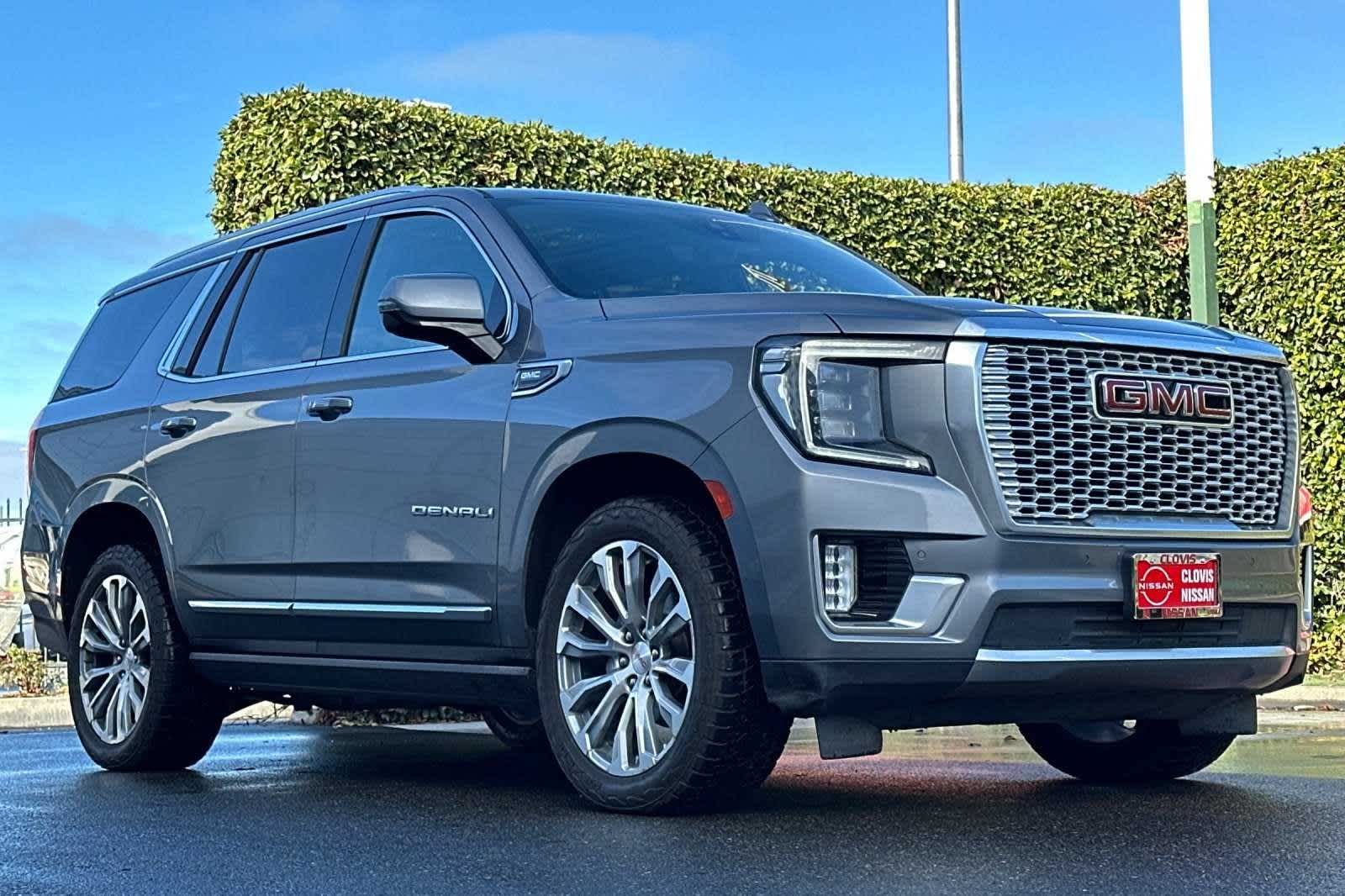 2021 GMC Yukon Denali 10