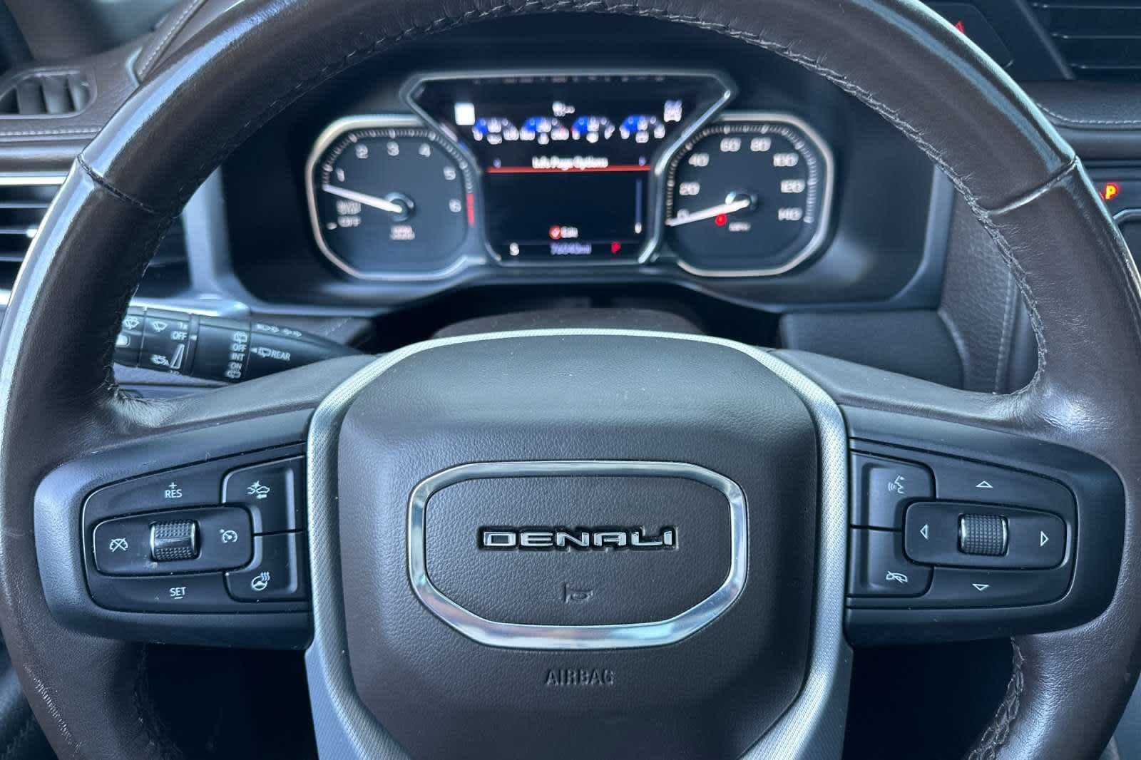 2021 GMC Yukon Denali 27