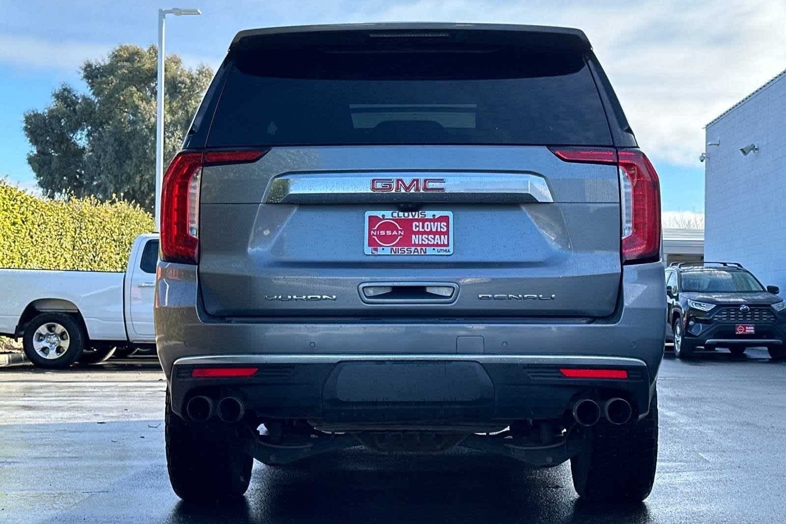 2021 GMC Yukon Denali 8