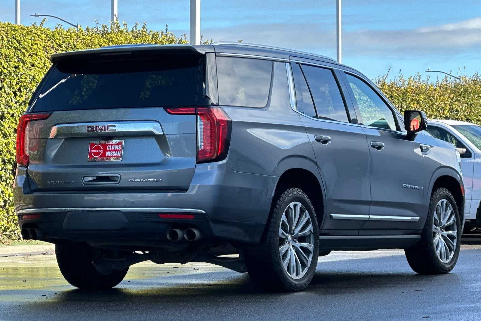 2021 GMC Yukon Denali 3