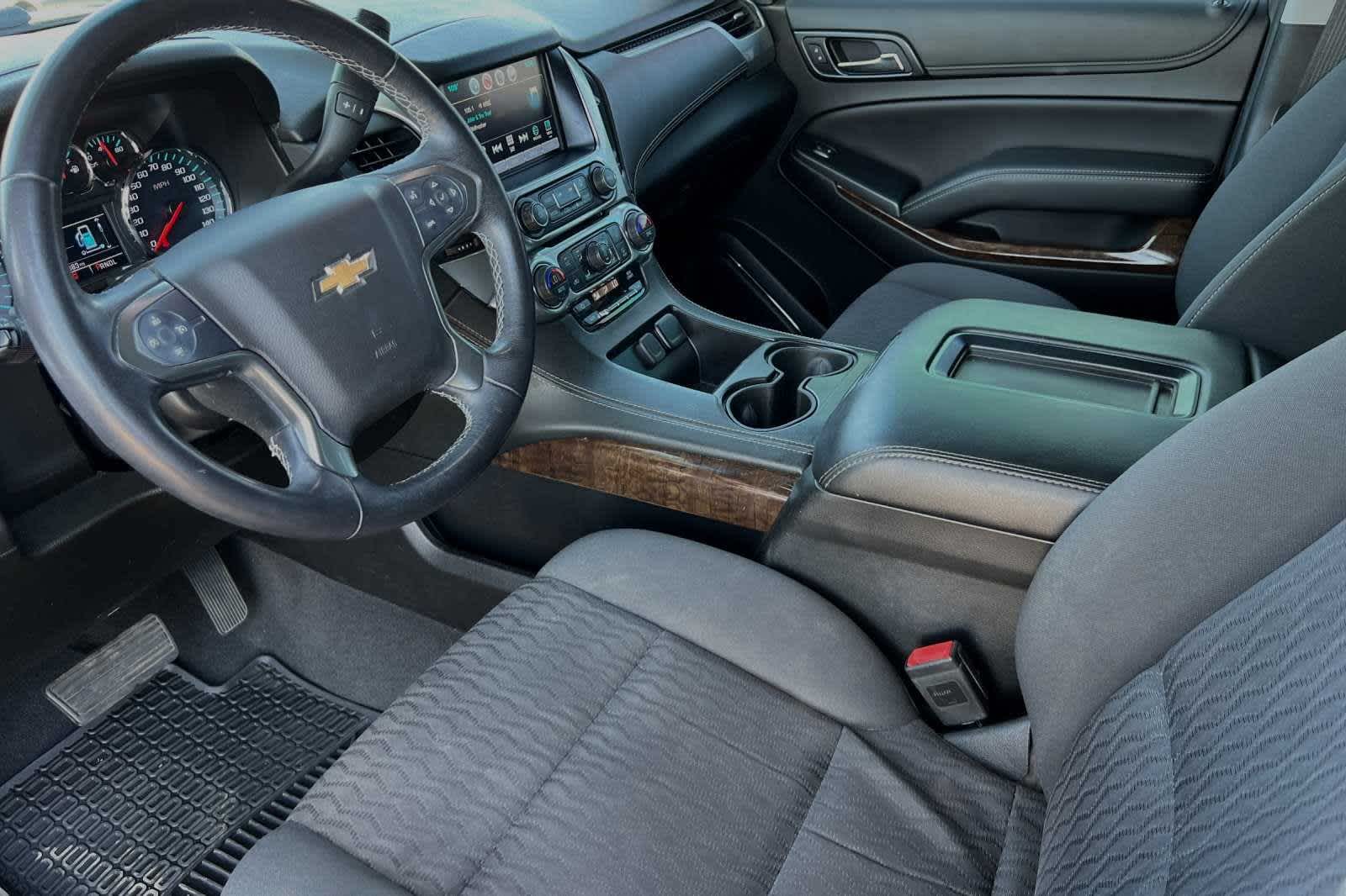 2019 Chevrolet Tahoe LS 14