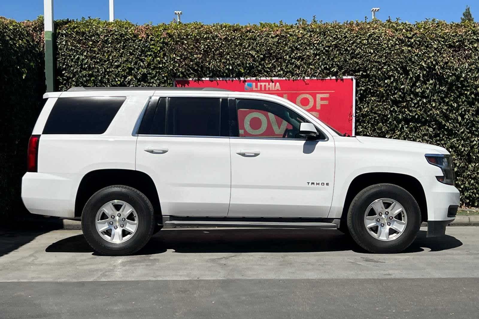 2015 Chevrolet Tahoe LS 9