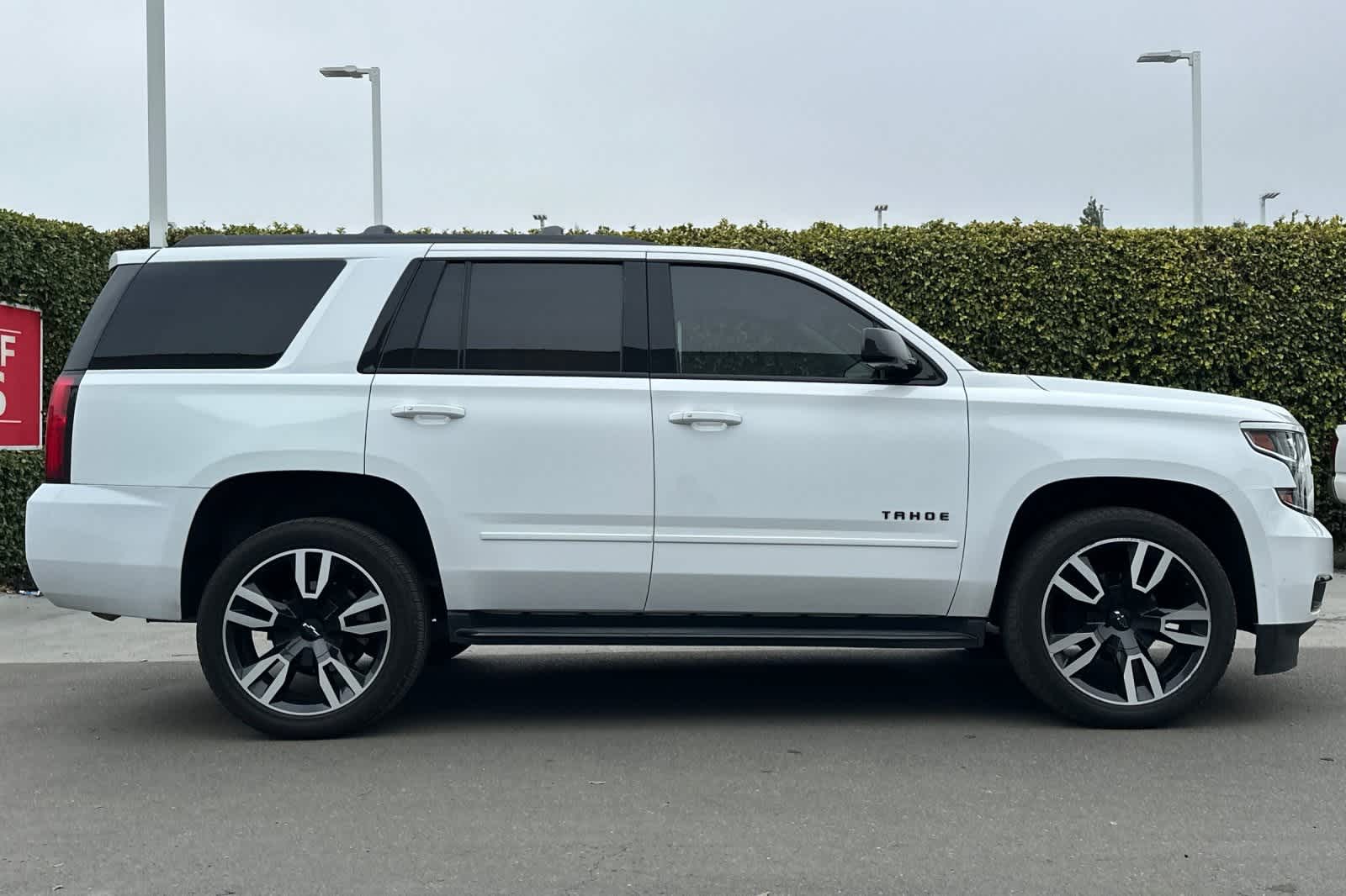 2020 Chevrolet Tahoe Premier 9