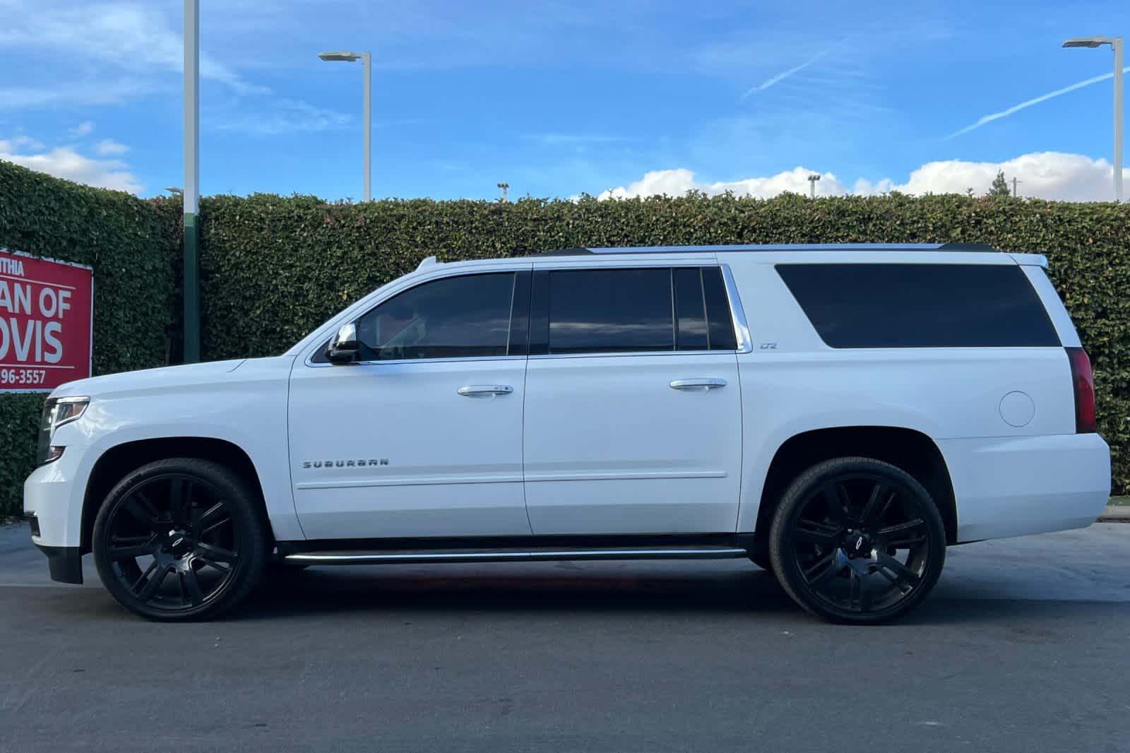 2016 Chevrolet Suburban LTZ 6