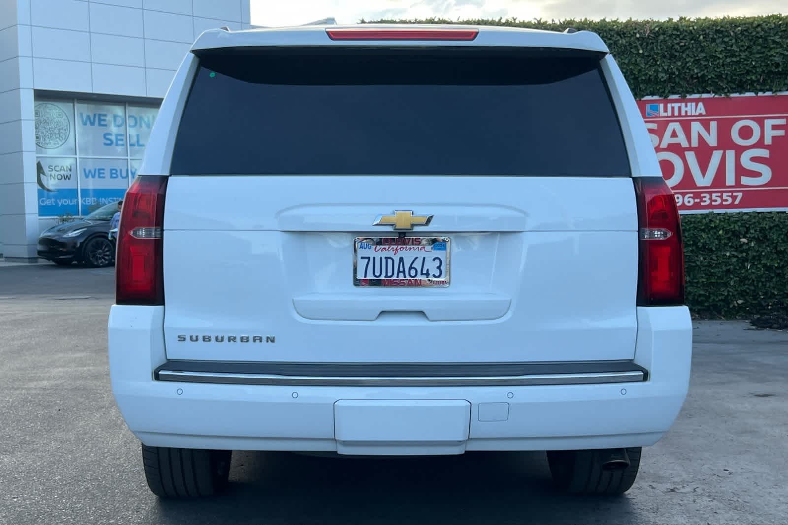 2016 Chevrolet Suburban LTZ 8