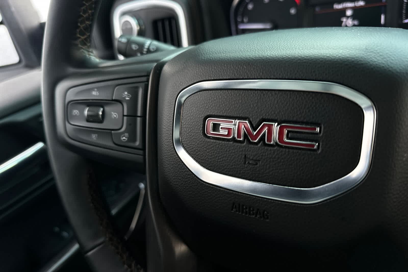 2023 GMC Sierra 2500HD AT4 4WD Crew Cab 159 30