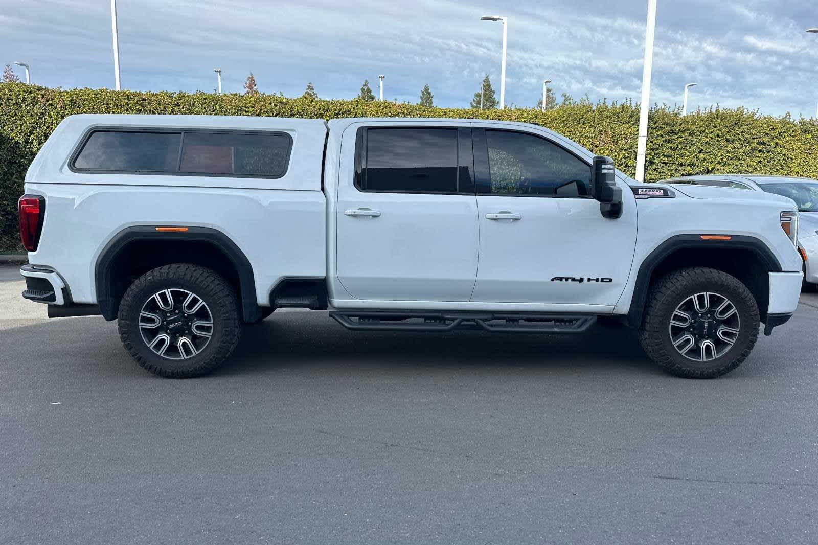 2023 GMC Sierra 2500HD AT4 4WD Crew Cab 159 9