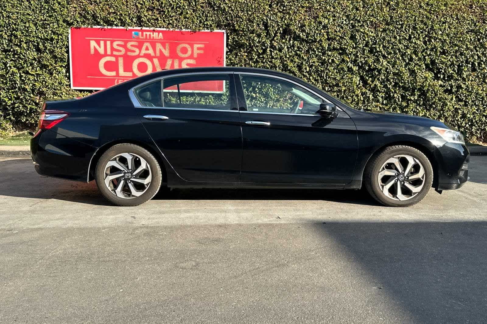 2016 Honda Accord EX-L 9