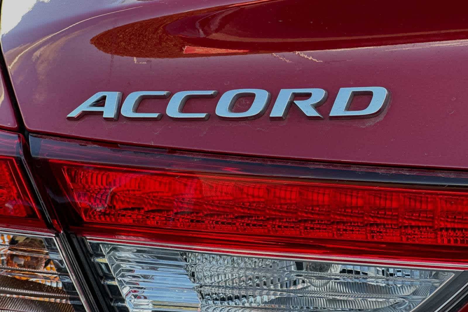 2022 Honda Accord Sport SE 13