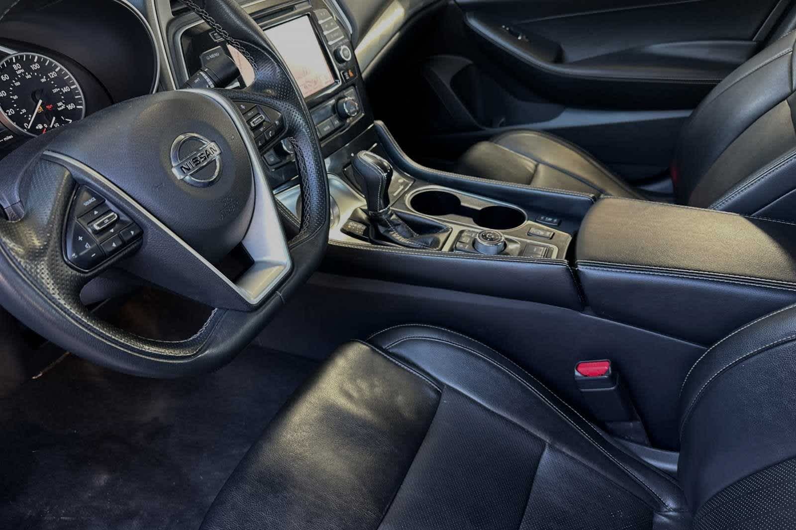 2022 Nissan Maxima SV 14