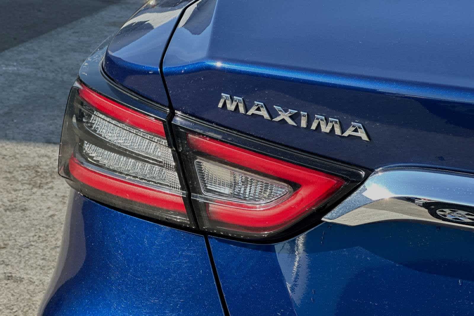 2022 Nissan Maxima SV 13