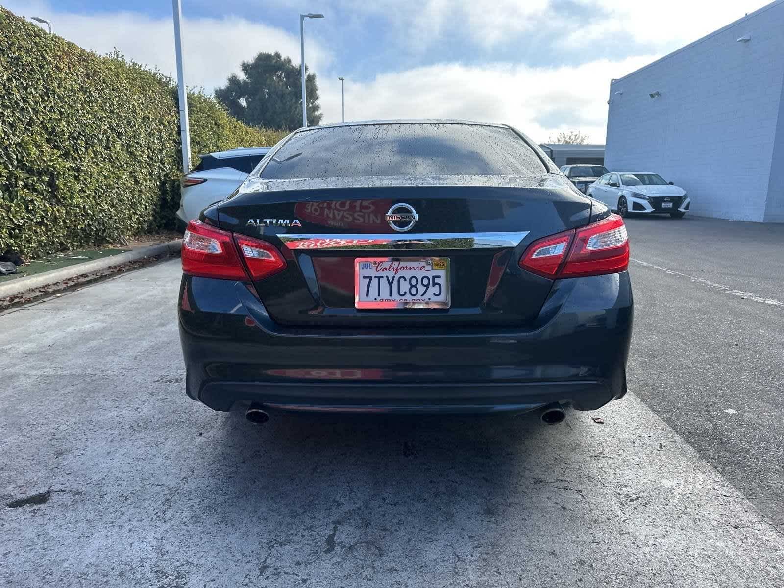 2016 Nissan Altima 2.5 S 10