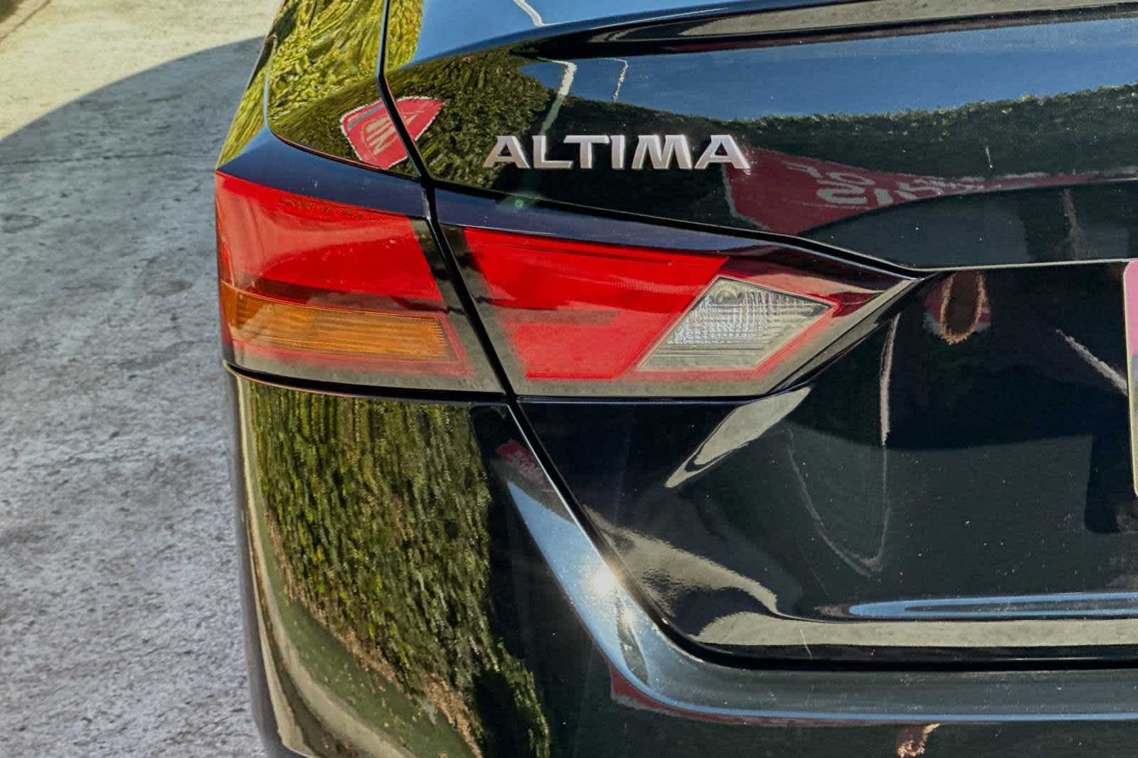 2025 Nissan Altima S 13