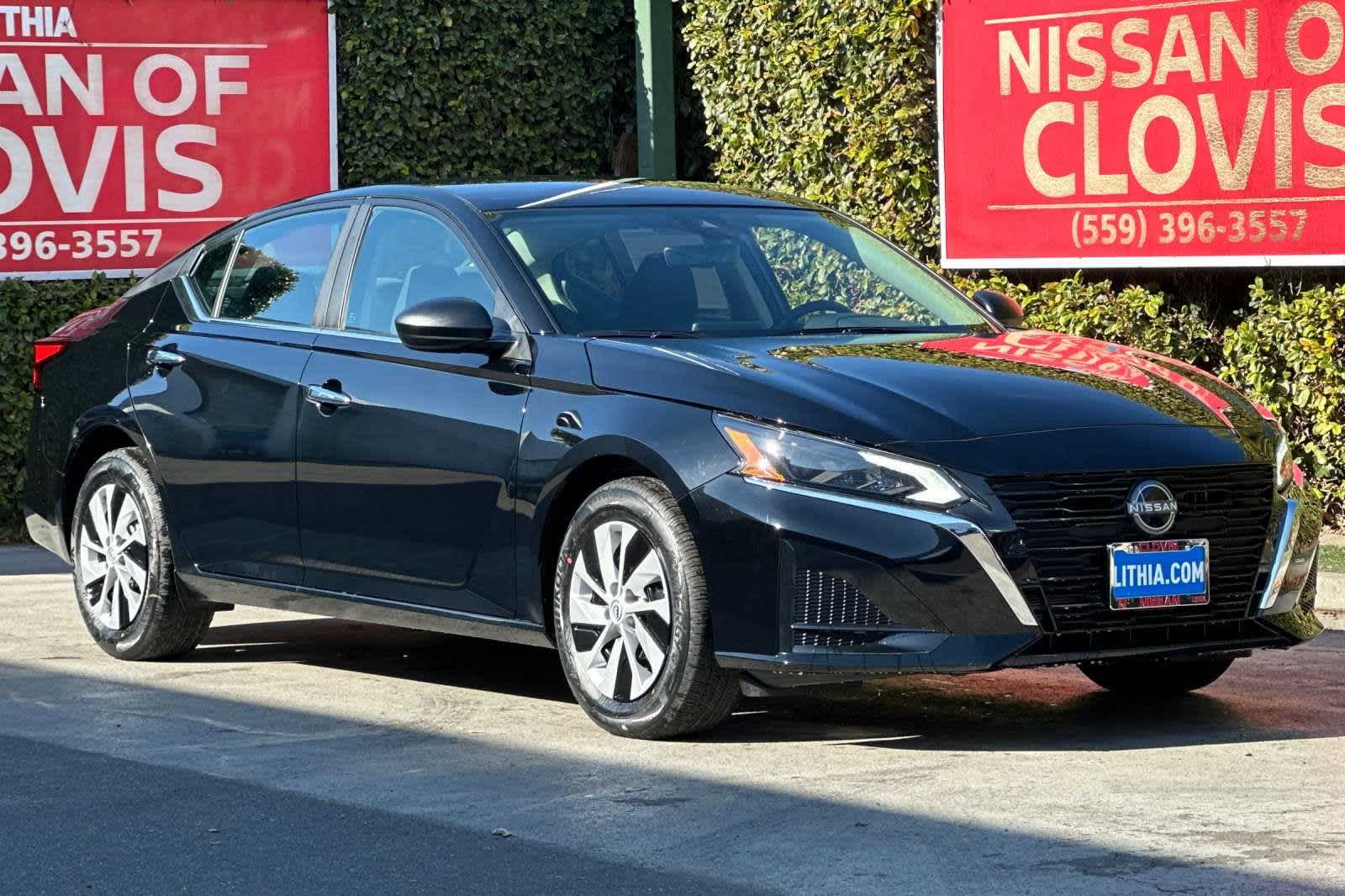 2025 Nissan Altima S 10