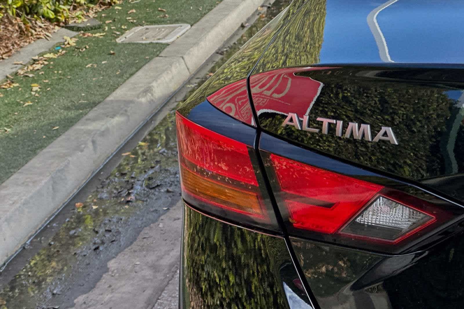 2025 Nissan Altima S 13