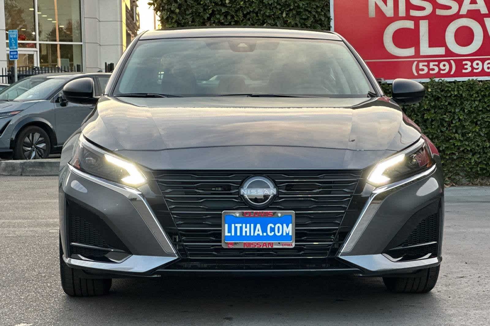 2025 Nissan Altima S 11