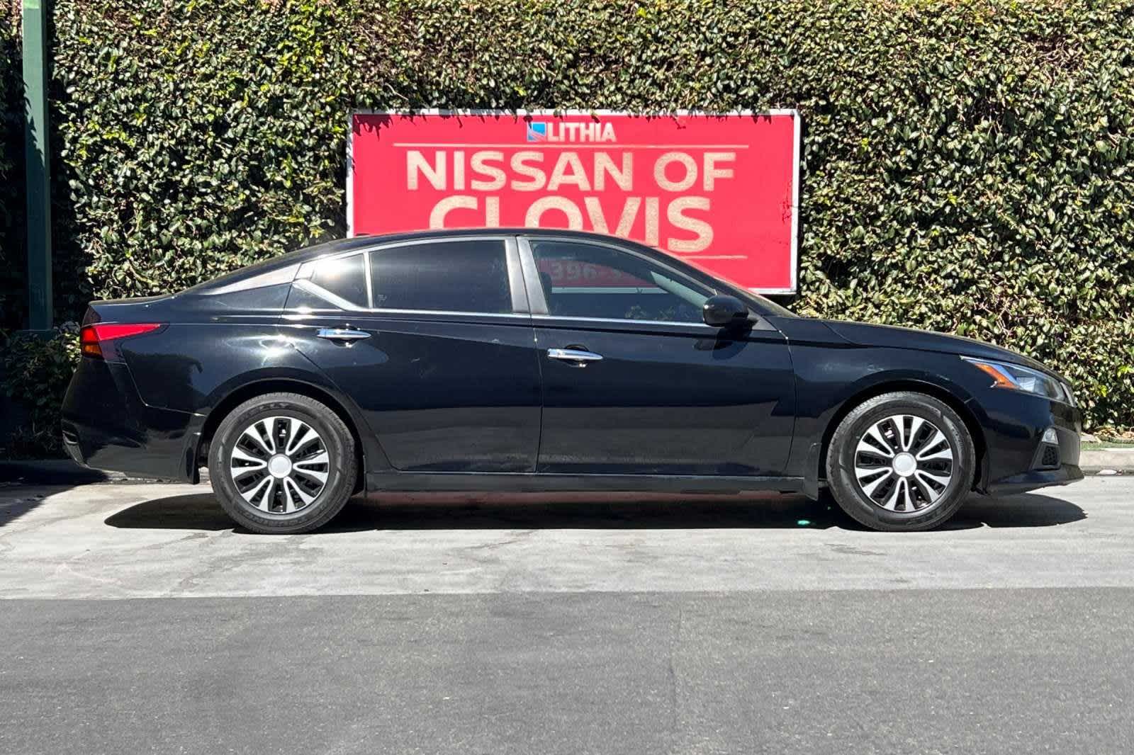 2019 Nissan Altima 2.5 S 9