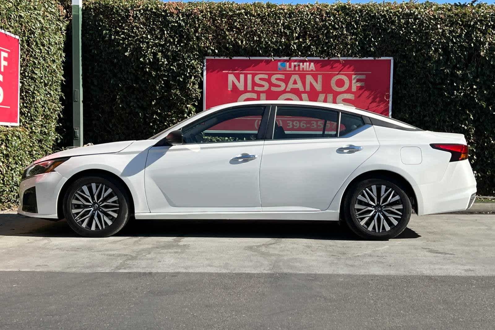 2024 Nissan Altima 2.5 SV 6