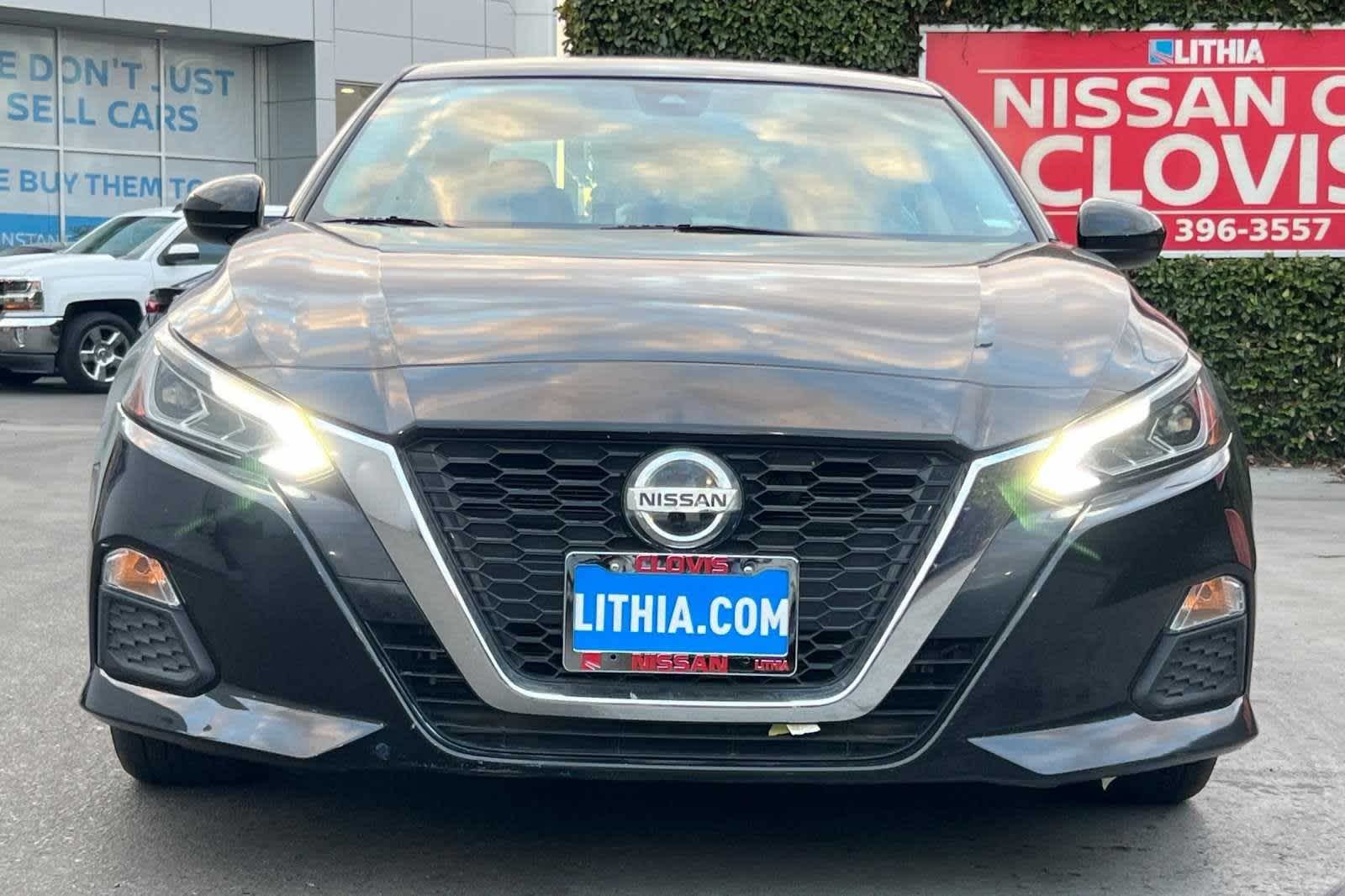 2022 Nissan Altima 2.5 SV 11