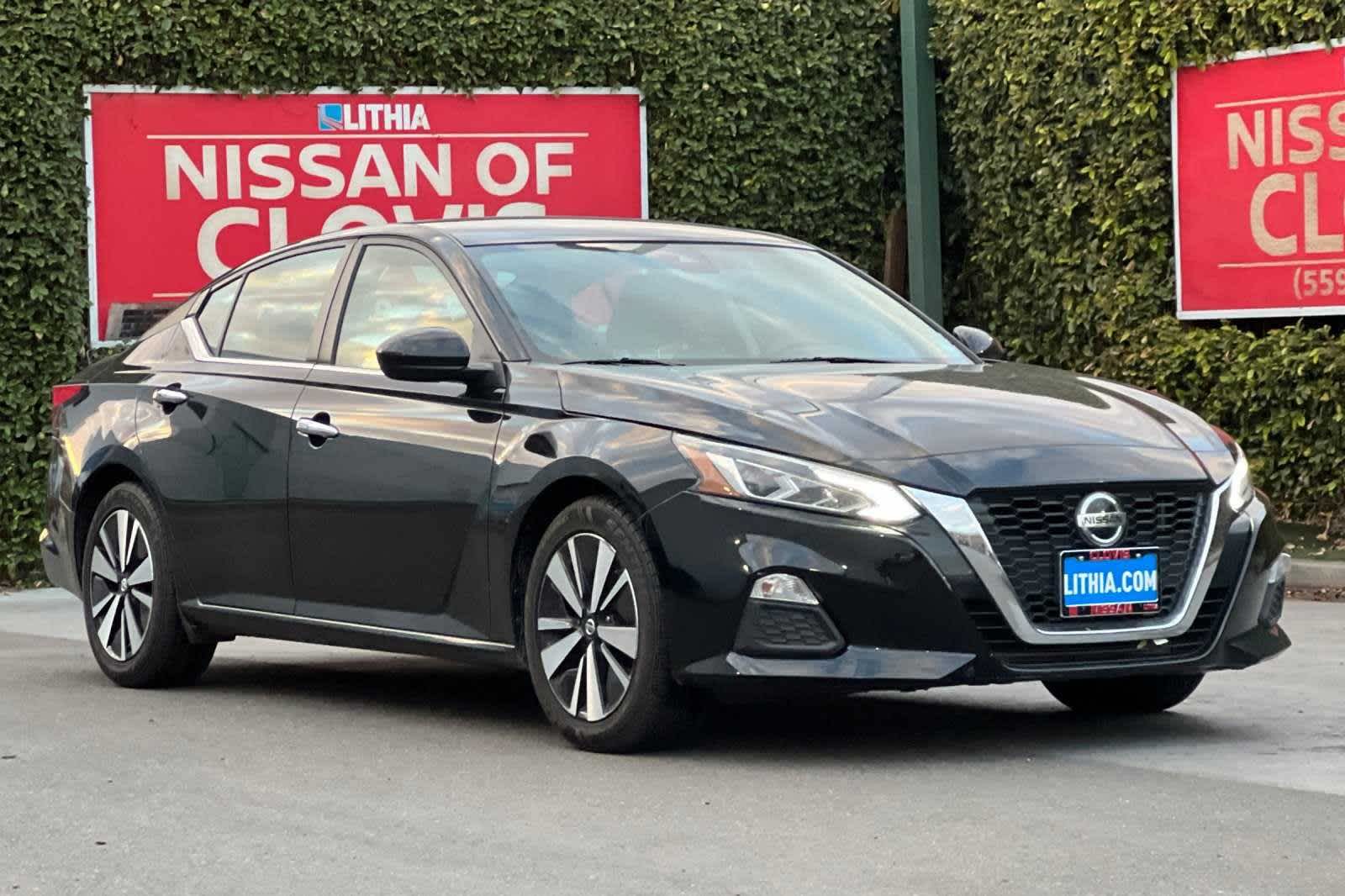 2022 Nissan Altima 2.5 SV 10