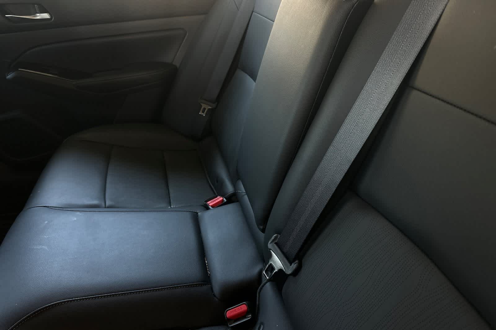 2022 Nissan Altima 2.5 SL photo 2