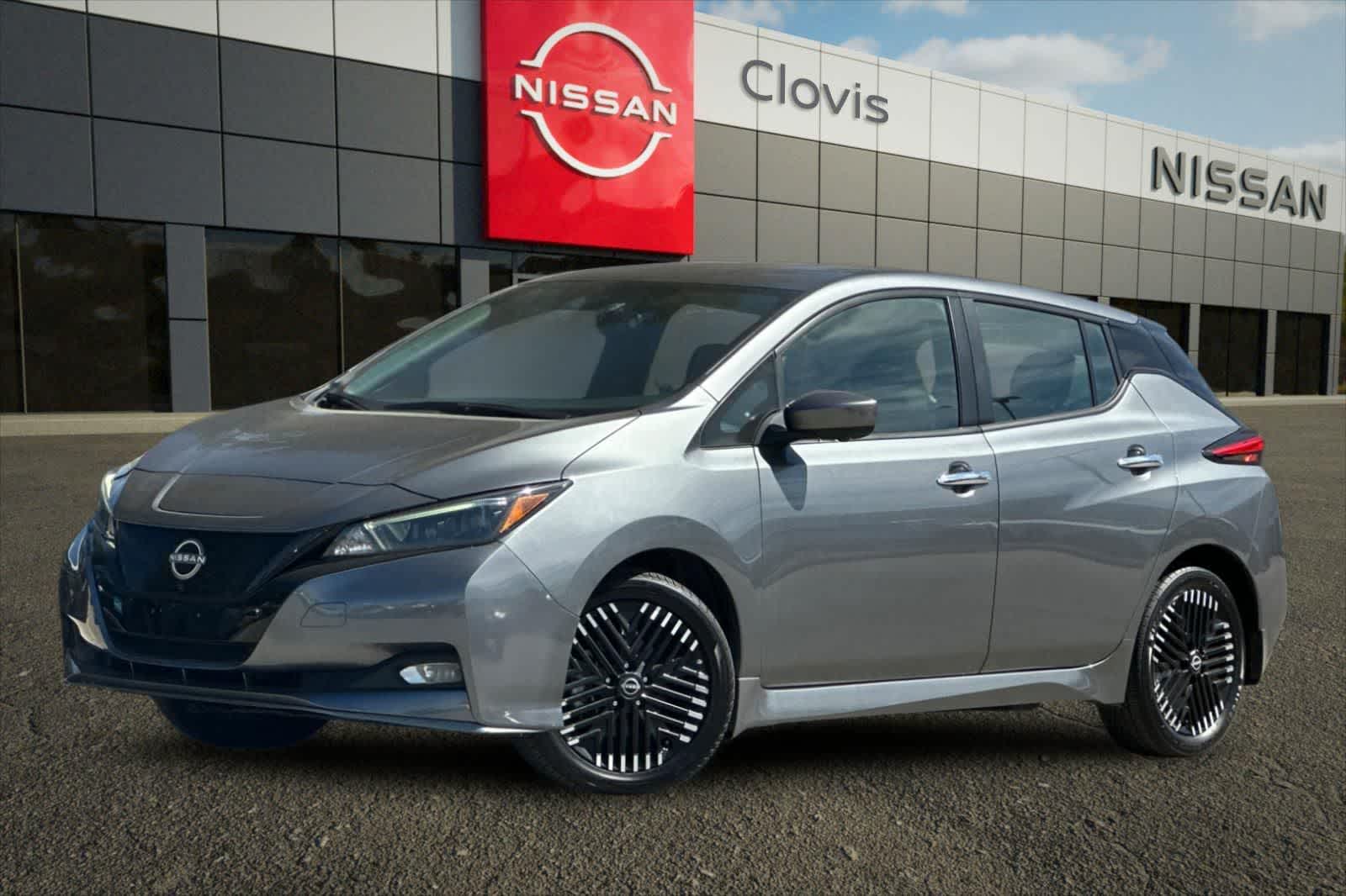 2023 Nissan LEAF