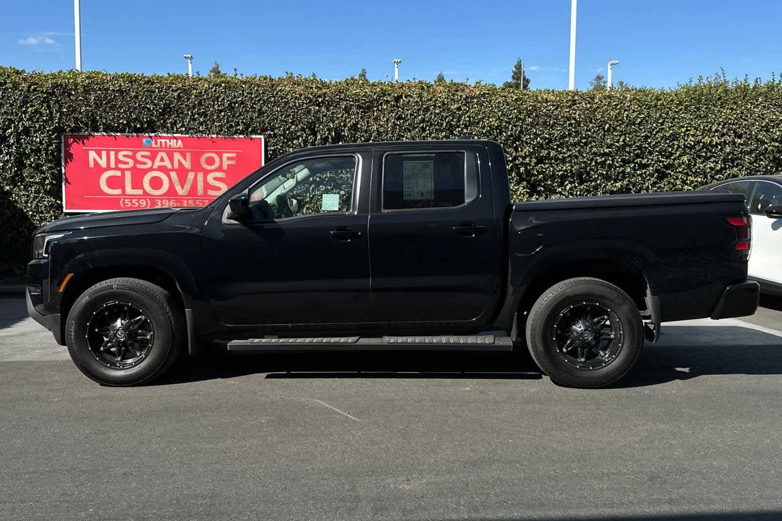 2023 Nissan Frontier SV Crew Cab 4x2 Auto 6