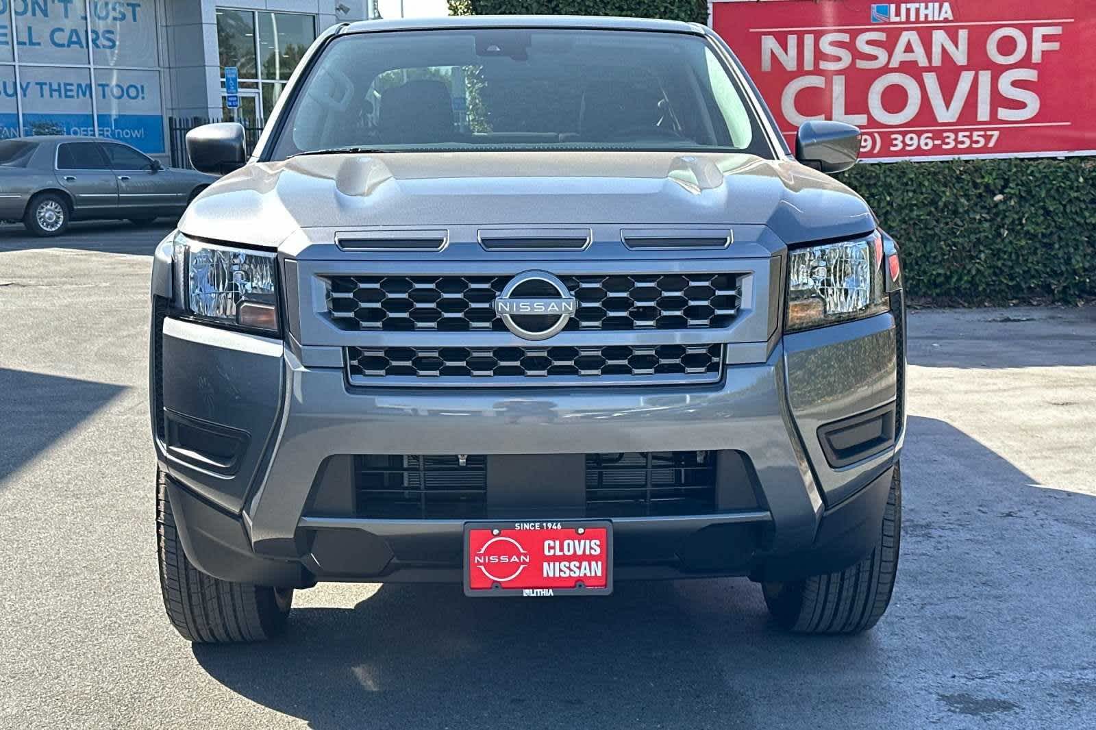 2025 Nissan Frontier SV Crew Cab 4x2 11